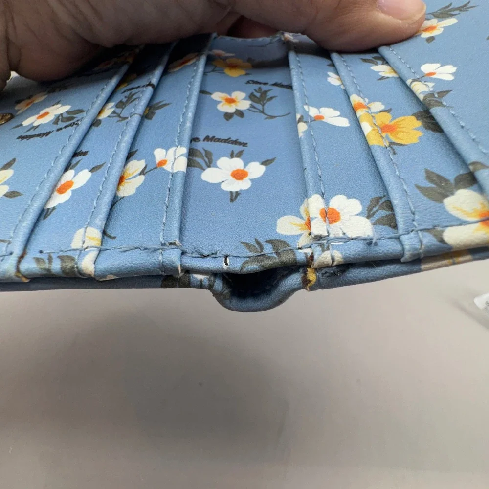 Steve Madden Floral Bifold Wallet OS Blue Cottagecore Coquette Small Zip Pouch